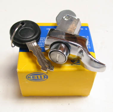 113 827 503 H - REAR HELLA DECKLID LOCK